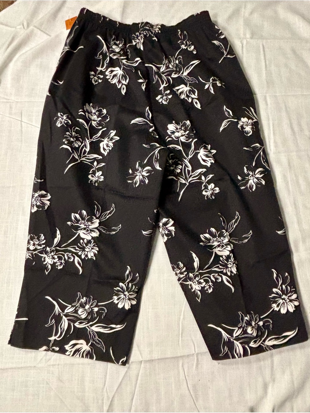 BonWorth Black Floral Capri Pants with White Bloom Print